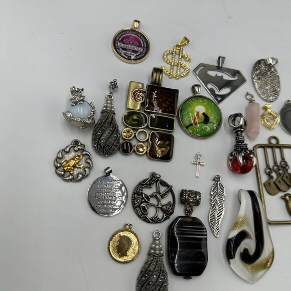Assorted Charms Lot Mixed Pendants Jewelry Making Craft Supplies DIY Variety - Picture 5 of 9